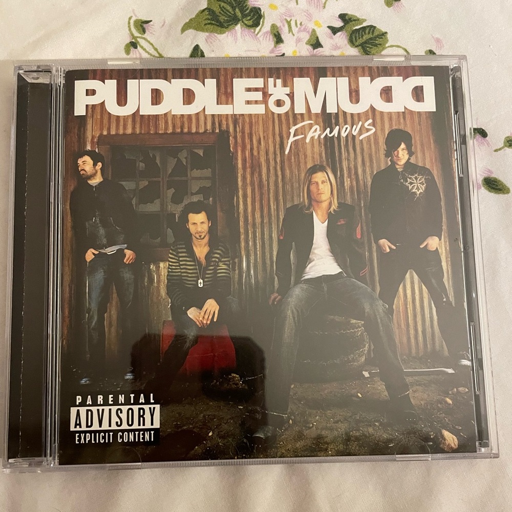 'Famous' CD puddle of mudd